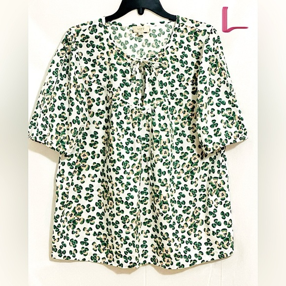 LOFT Tops - LADIES WHITE TOP WITH GREEN & TAN FLOWERS
